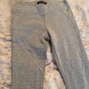 American Eagle jogger style legging